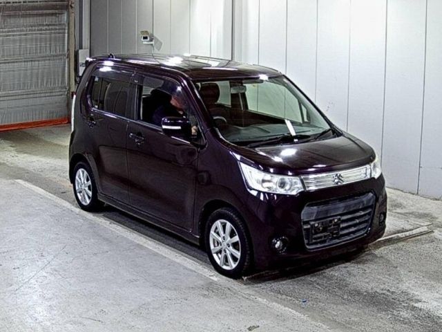 1056 Suzuki Wagon r MH34S 2014 г. (LAA Shikoku)